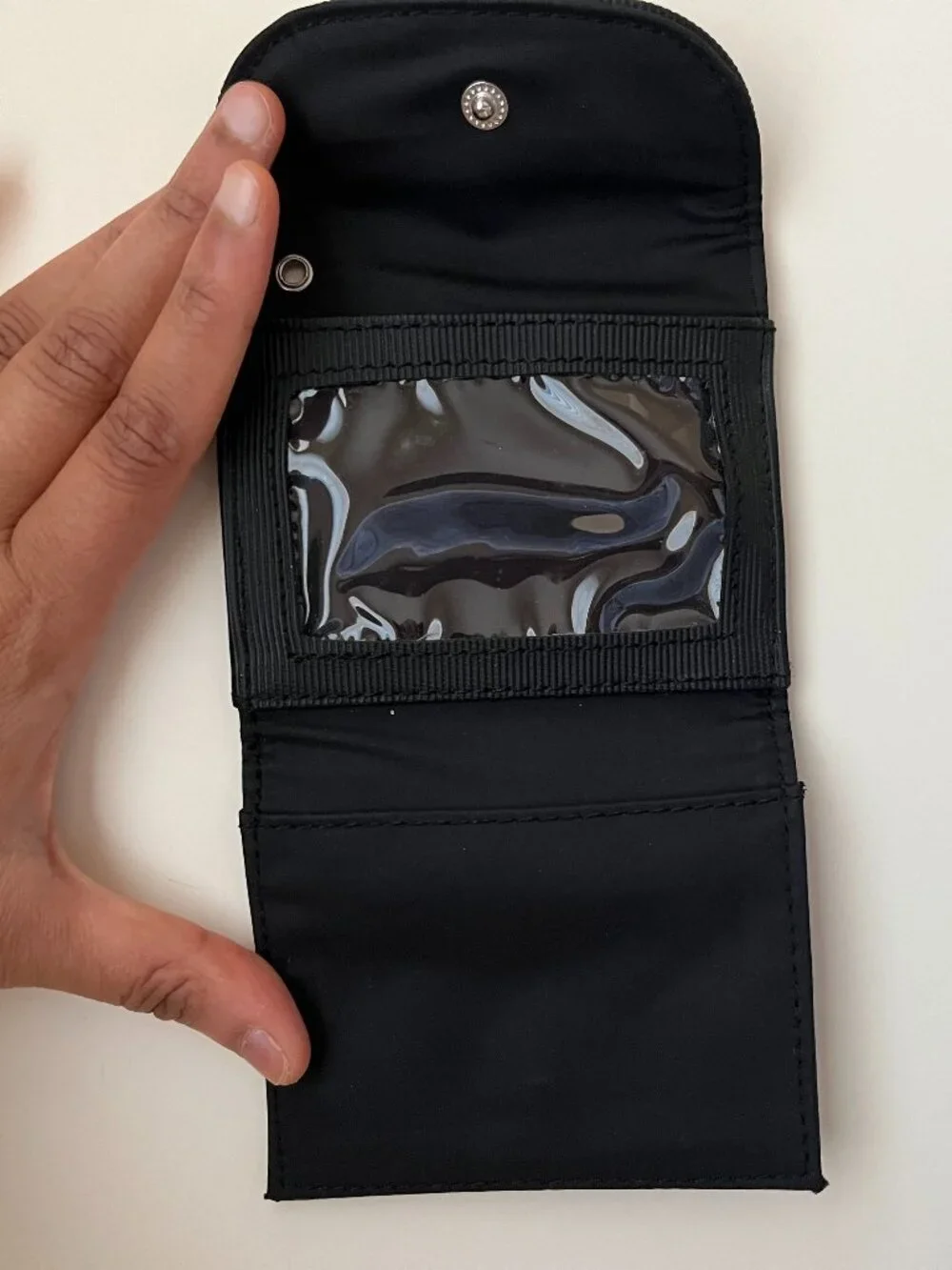 Esprit Black Wallet Snap Closure Vintage 90s Y2K sporty compact nylon minimalism